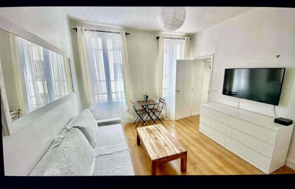 Cute One Bedroom In Le Marais 巴黎 外观 照片