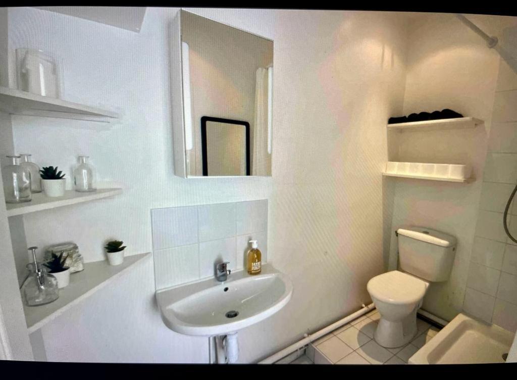 Cute One Bedroom In Le Marais 巴黎 外观 照片